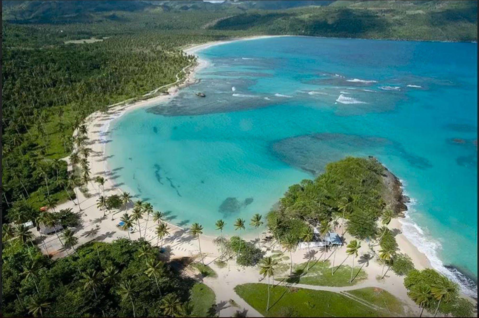 El Pelicano Apart-Hotel Las Galeras Exteriör bild