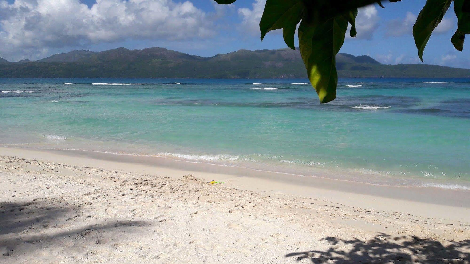 El Pelicano Apart-Hotel Las Galeras Exteriör bild